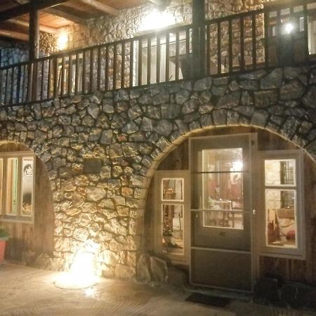 Yono'S Traditional House Ano Ravenia 외부 사진