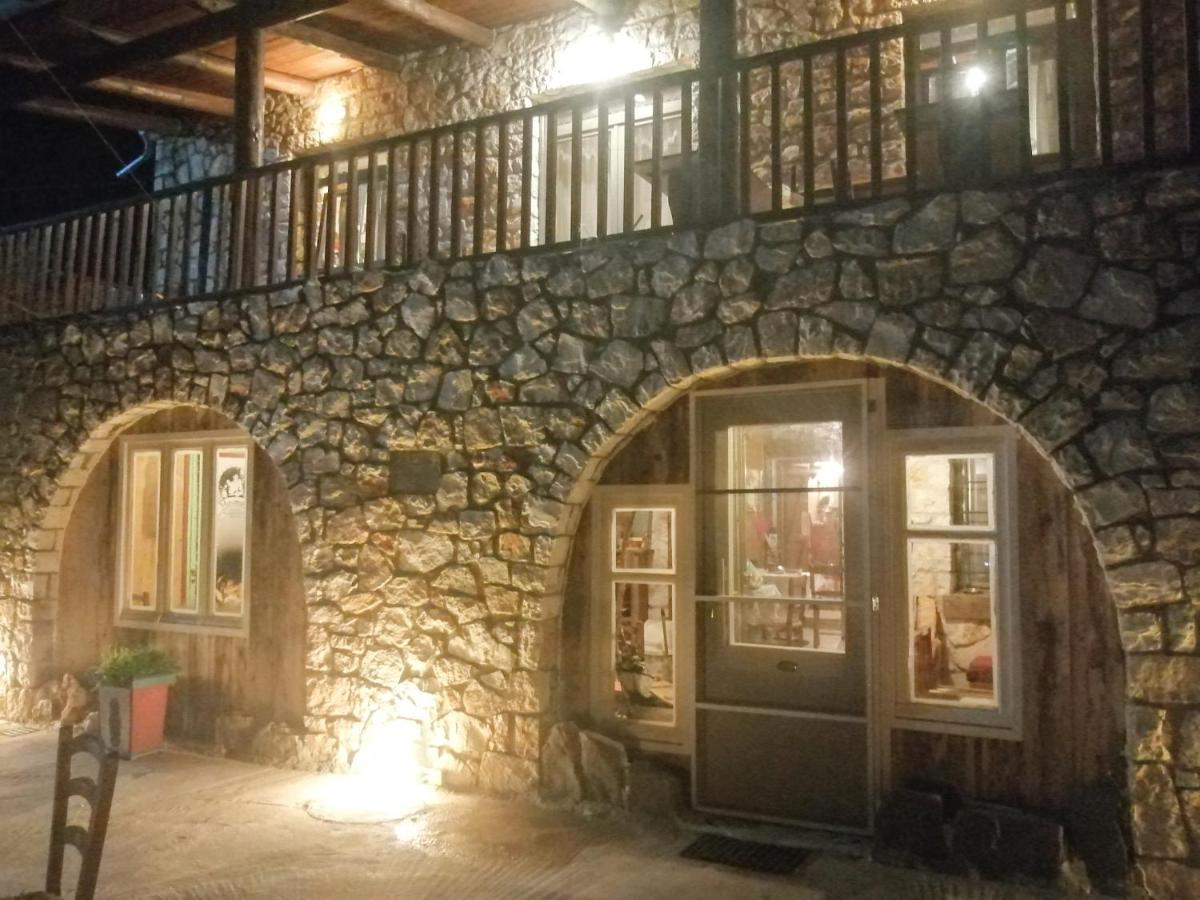 Yono'S Traditional House Ano Ravenia 외부 사진