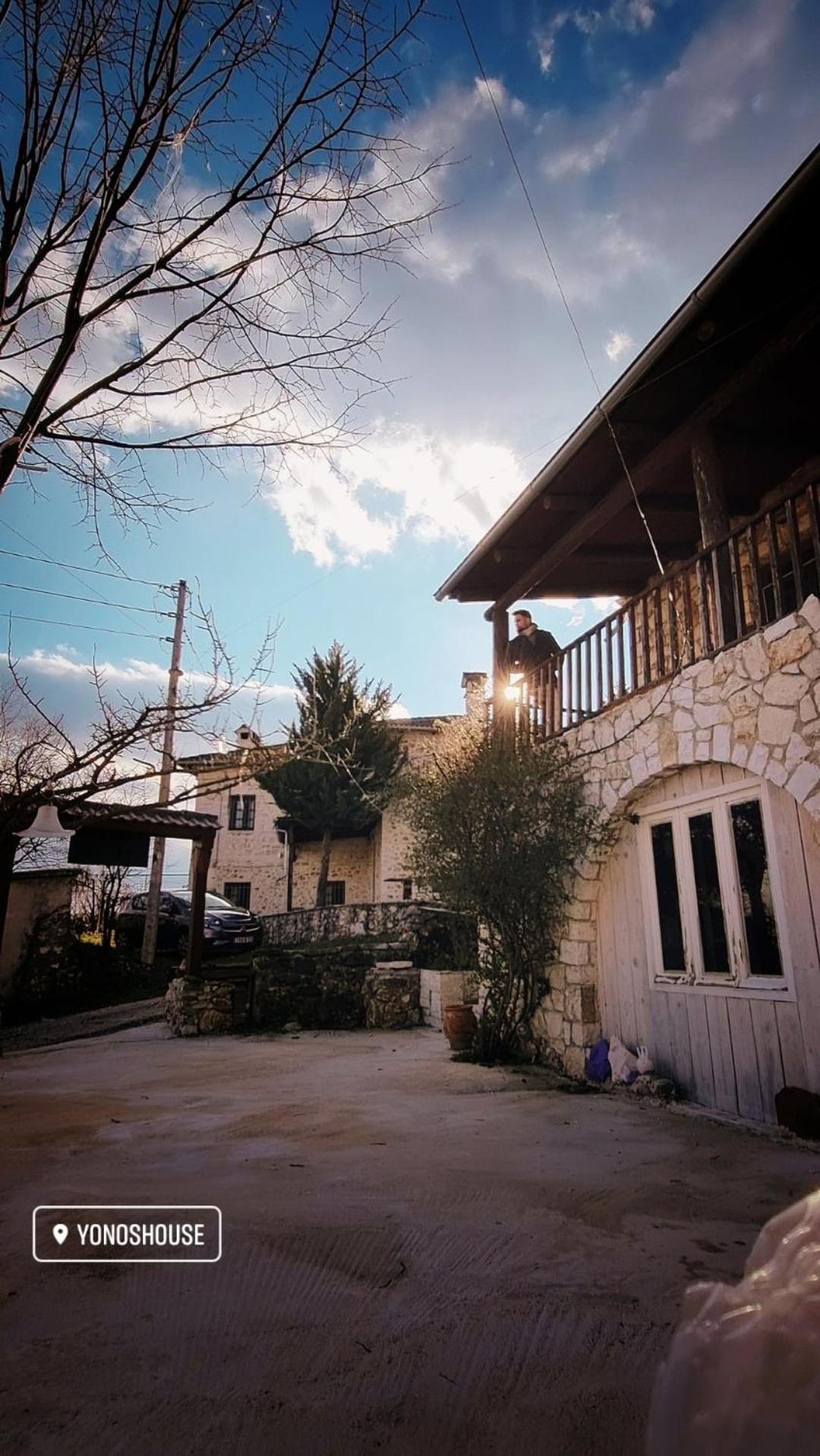 Yono'S Traditional House Ano Ravenia 외부 사진