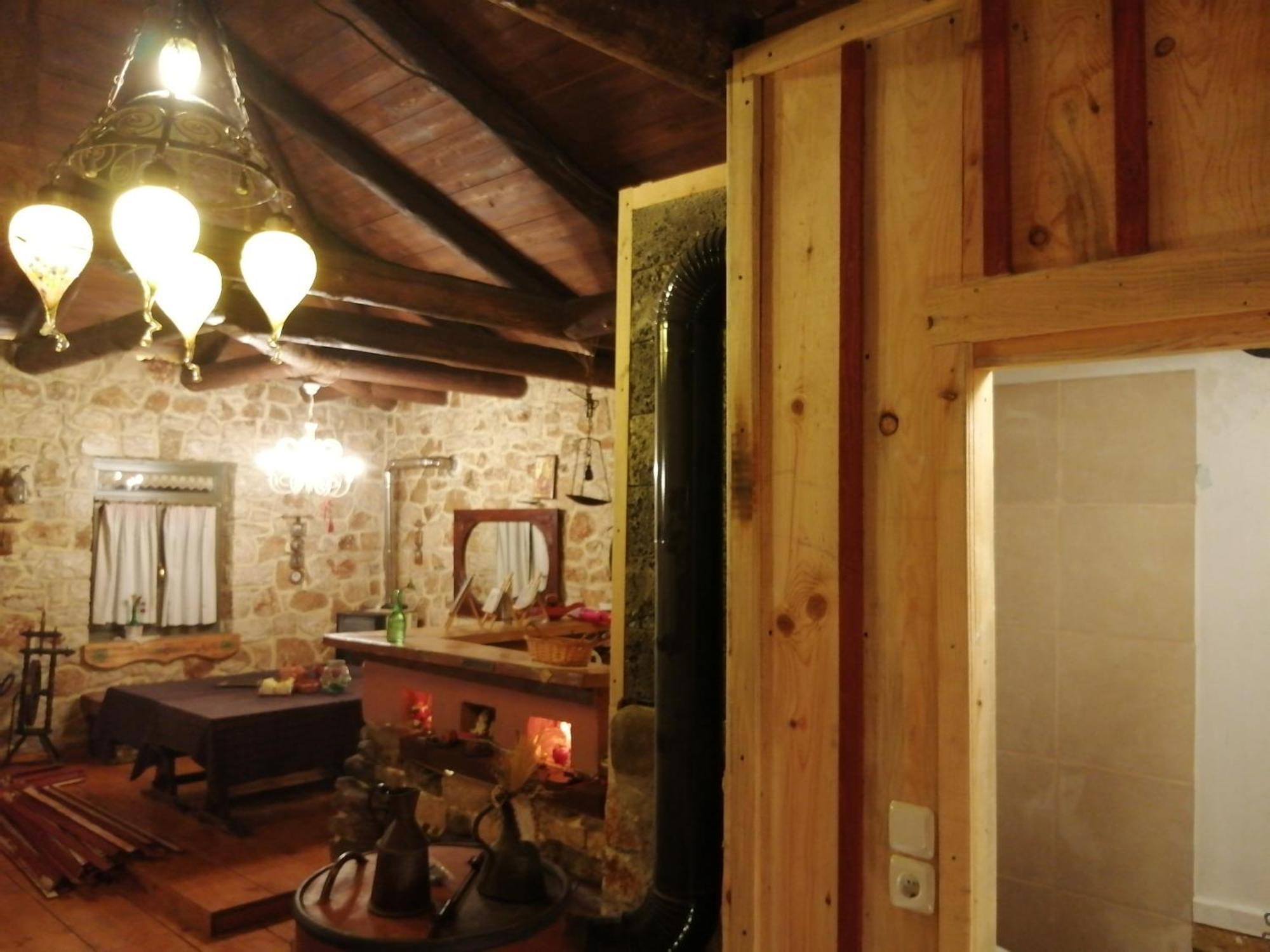 Yono'S Traditional House Ano Ravenia 객실 사진