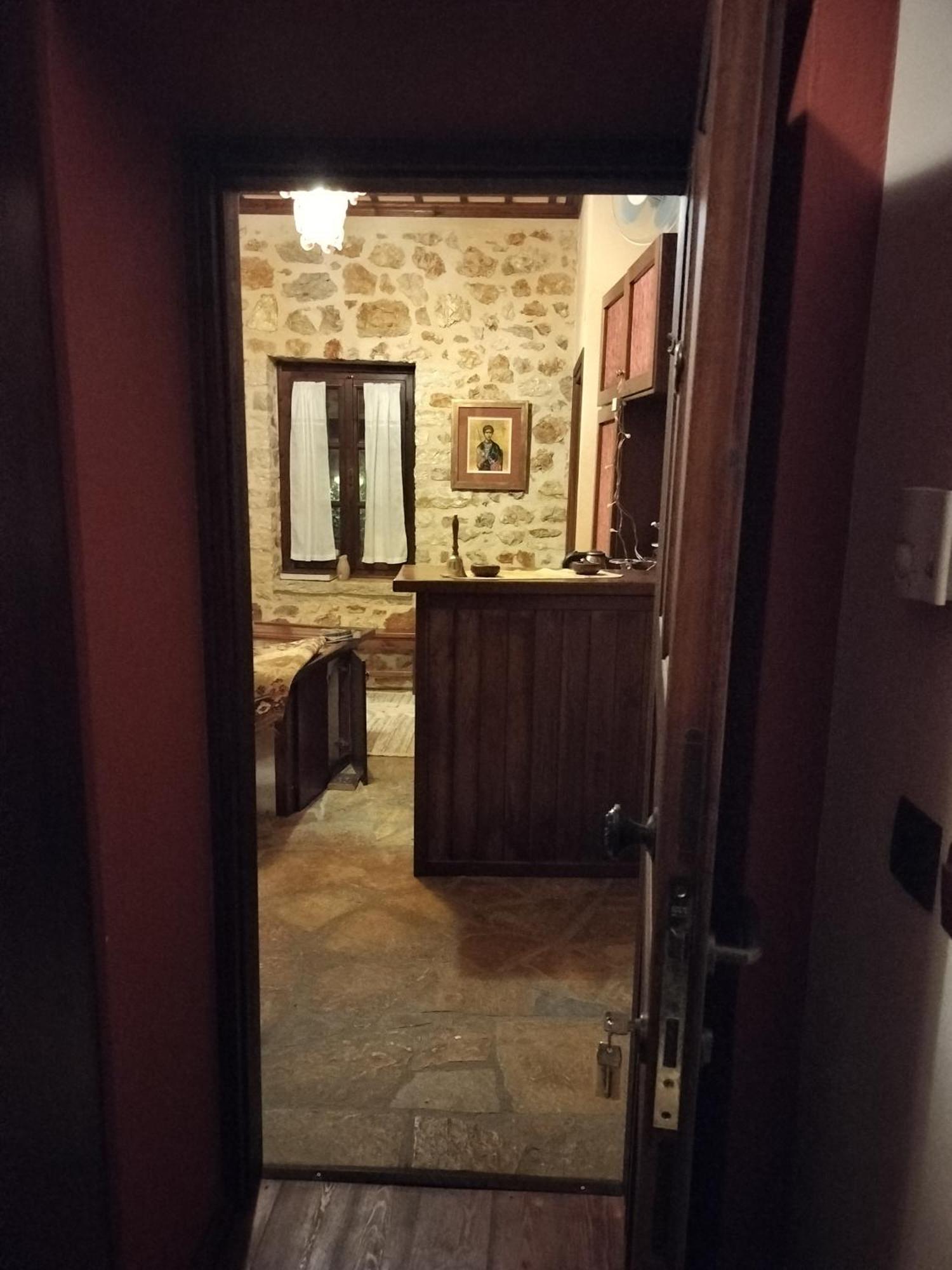 Yono'S Traditional House Ano Ravenia 외부 사진