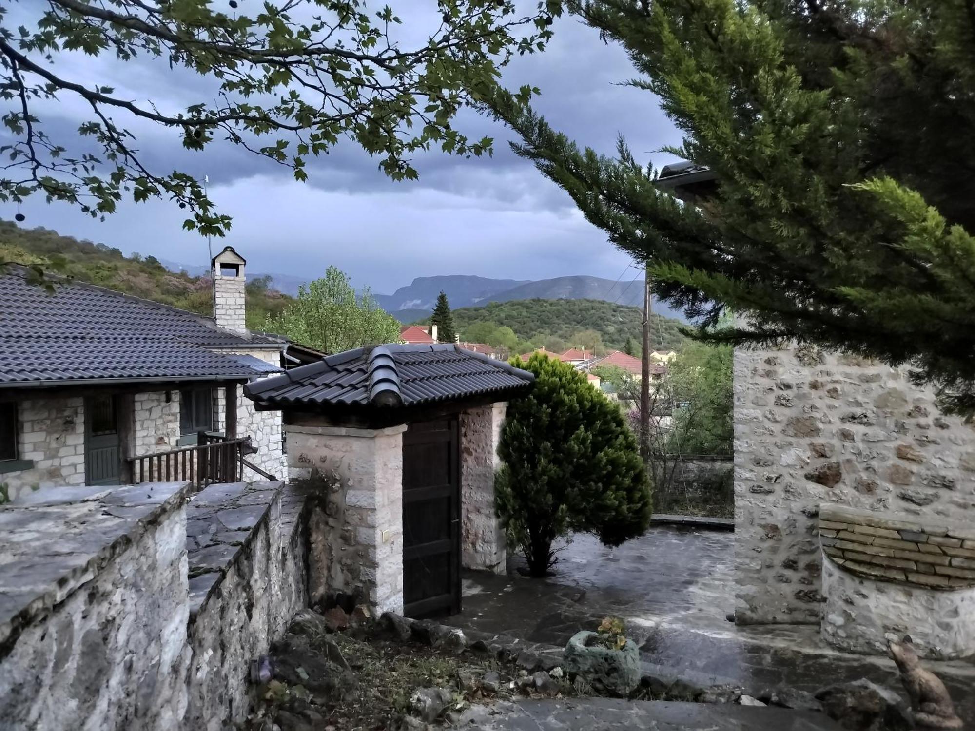 Yono'S Traditional House Ano Ravenia 외부 사진